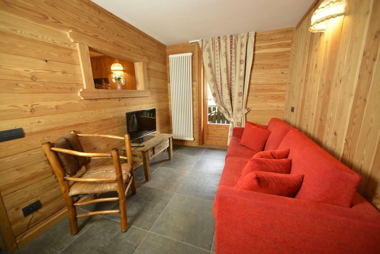 Albergo Alpenrose Ski&Bike Mountain Hotel Gressoney-Saint-Jean Kültér fotó